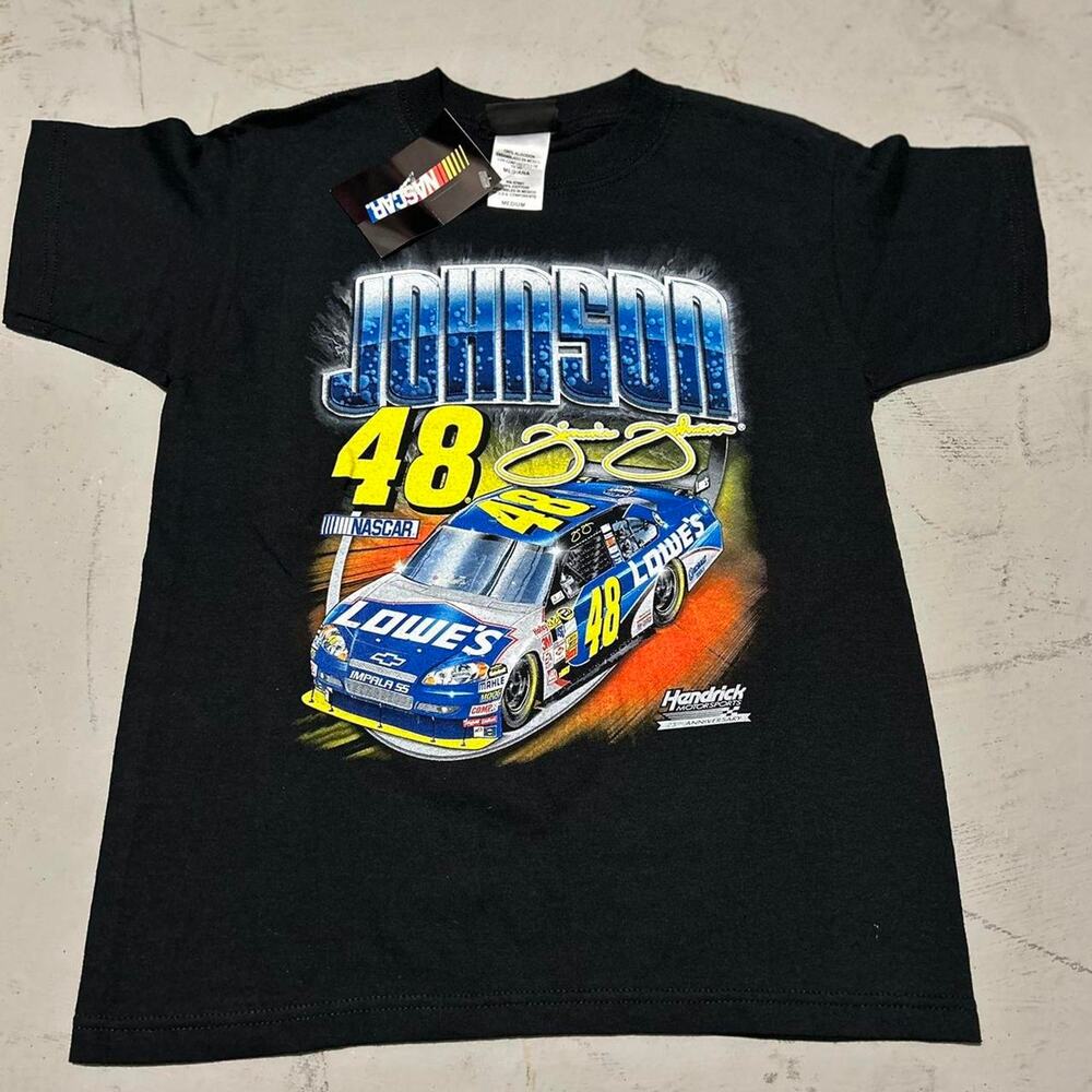 New with Tags Vintage 2009 Jimmie Johnson  Lowe’s Sprint Cup Schedule T-Shirt